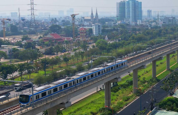 TP.HCM lần đầu chạy thử nghiệm toàn tuyến metro Bến Thành - Suối Tiên