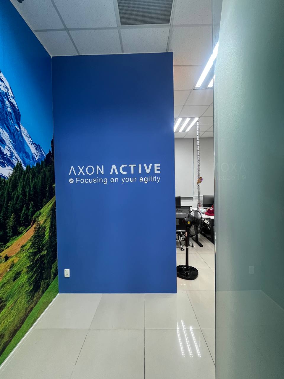 CONGRATULATIONS ON OPENING NEW OFFICE OF AXON ACTIVE VIETNAM CO., LTD AT G FLOOR OF SCS BUILDING