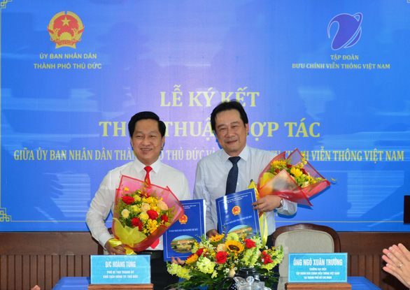 VNPT supports Thu Duc city in building a smart city