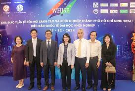 Ho Chi Minh City always accompanies the innovation community