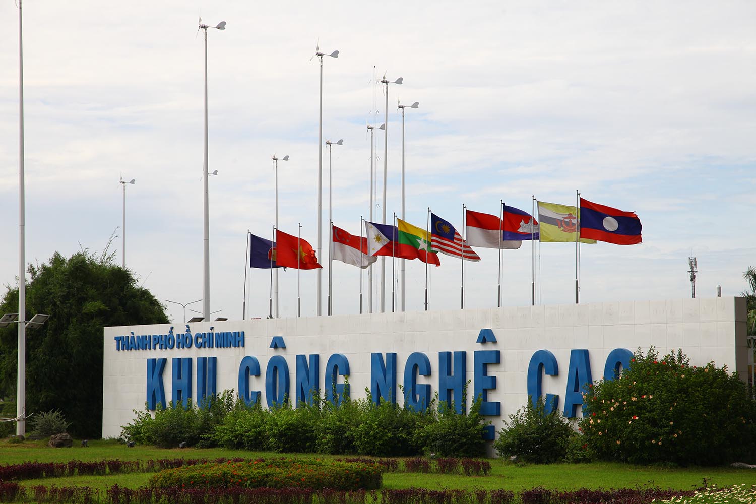 Ho Chi Minh City paves the way for a leading American technology group to invest in an R&D center